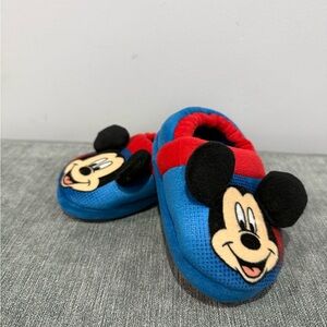 Size 5/6 Mickey Mouse Slippers - Blue and Red